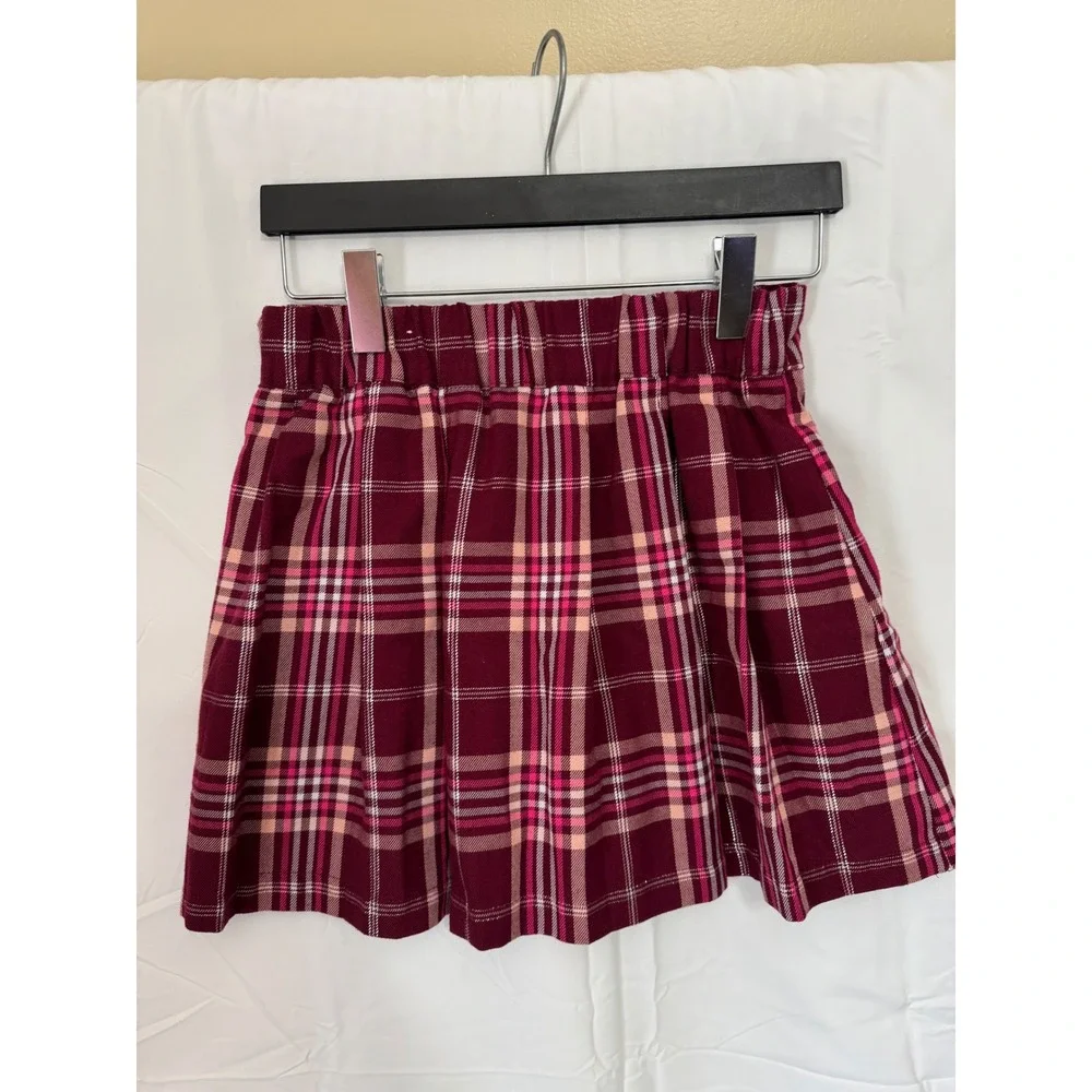 Justice Girls XL 16/18 Plaid Pleated Skort Burgundy Pink‎ Buckle Accent 473172A